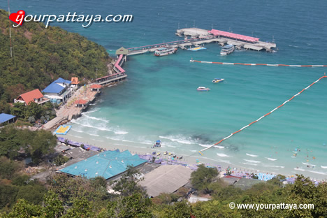 Ta Waen Beach Koh Larn Thailand